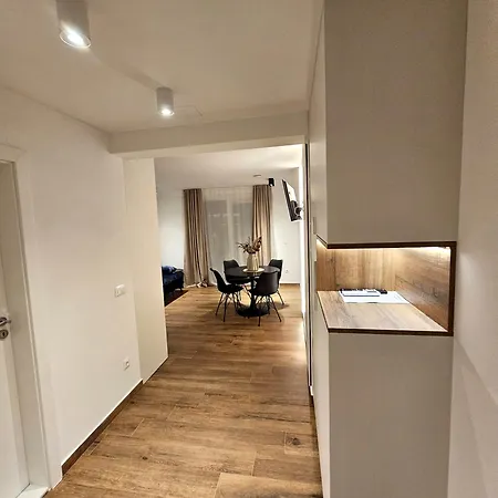 Sole Apartment *