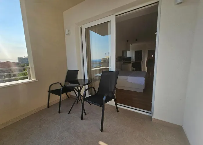 Sole Apartment *